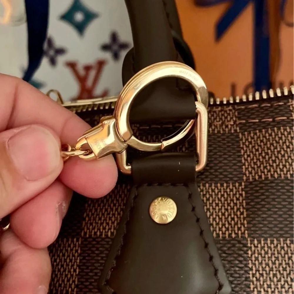 🌸🌸LV Blooming🌸🌸Flowers Chain Bag Charm - Picture 8 of 10